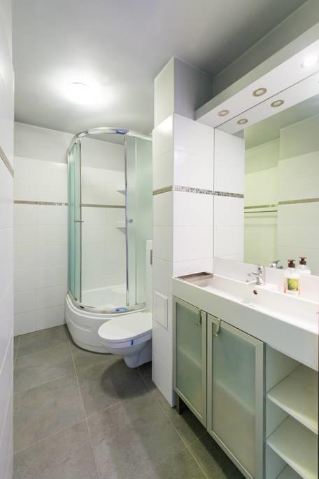 Studio Aleja Pokoju Krakow Ngoại thất bức ảnh